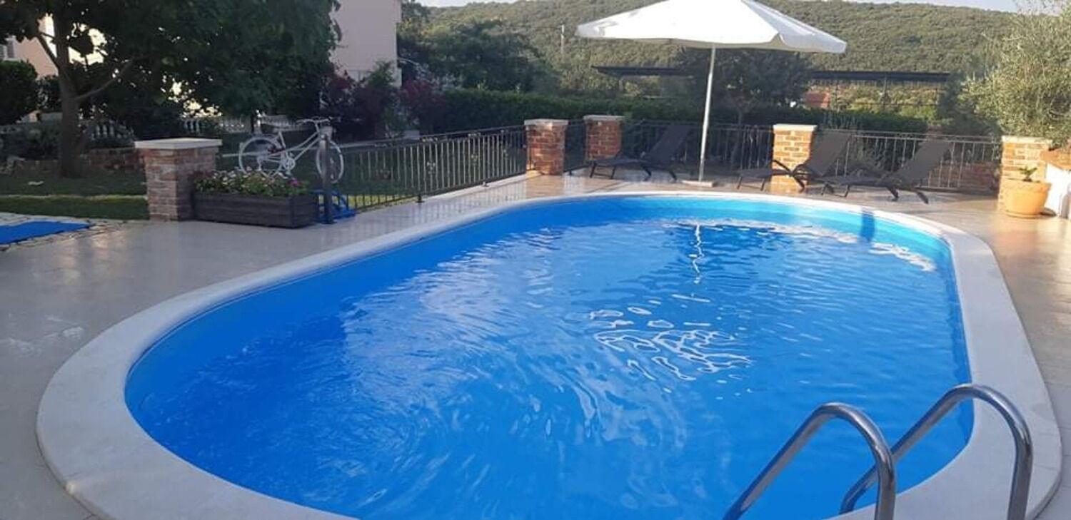 Apartments Robi- Swimming Pool And Beautiful Garden Kampor المظهر الخارجي الصورة